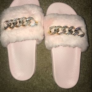 WOMEN JUSTIFY SANDALS